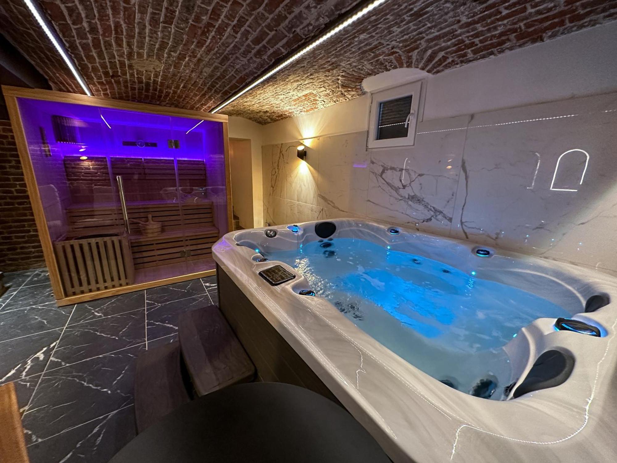 Le Bijou - Appartement, Sauna Et Jacuzzi - ليل المظهر الخارجي الصورة